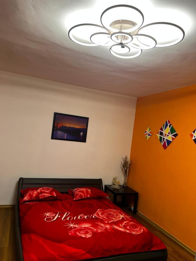 Crisshome1 Bucarest Extérieur photo